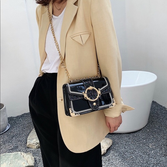 Graphite Chain Glitter Leather Shoulder Bag / Crossbody Bag (Black) - Picture 4 of 7